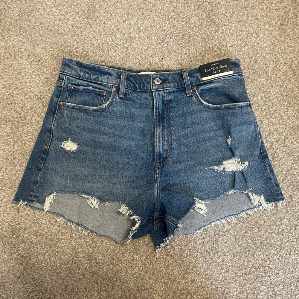 Abercrombie NWT Curve Love Mom Short